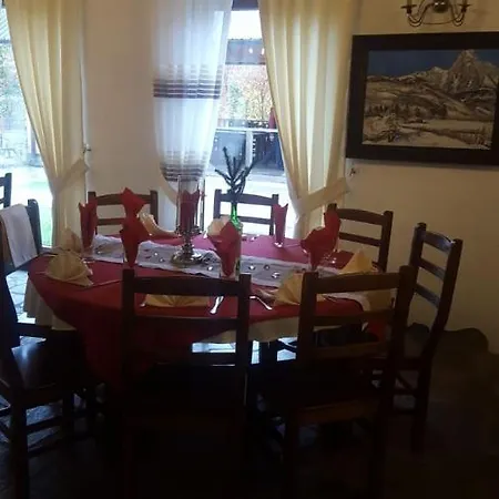 Margjeka Hotel 3*