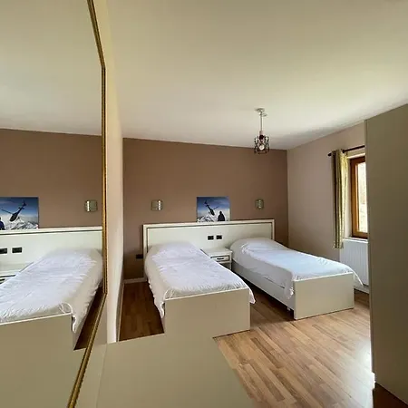 Margjeka מלון 3*