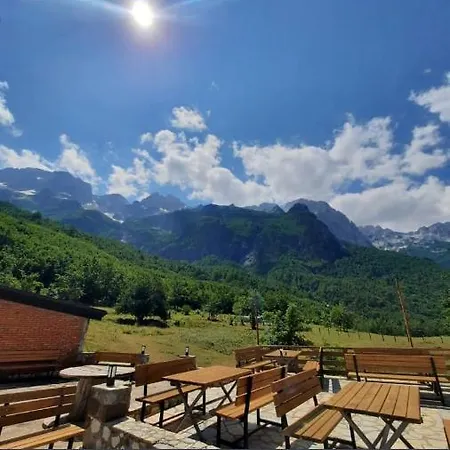 Отель Margjeka 3*