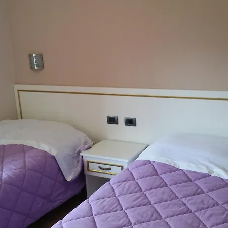 Margjeka Otel 3*