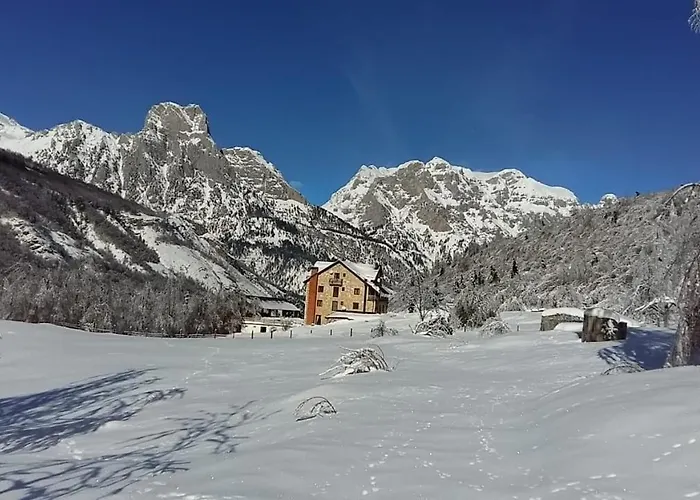 Margjeka Hotel Valbone