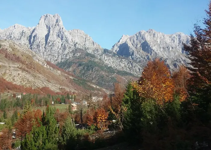 Margjeka فالبني